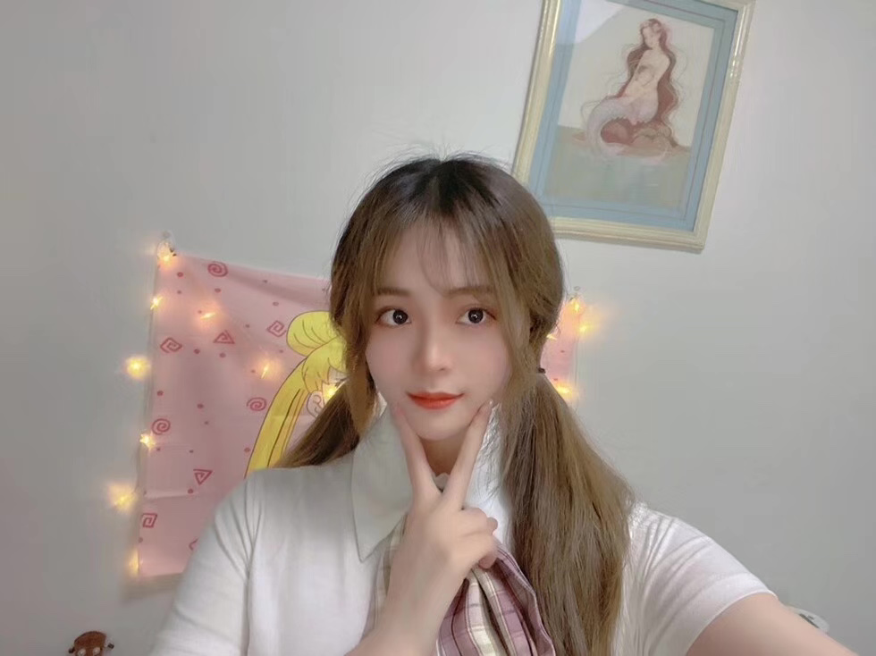 这个妹子不错 狼友们快去